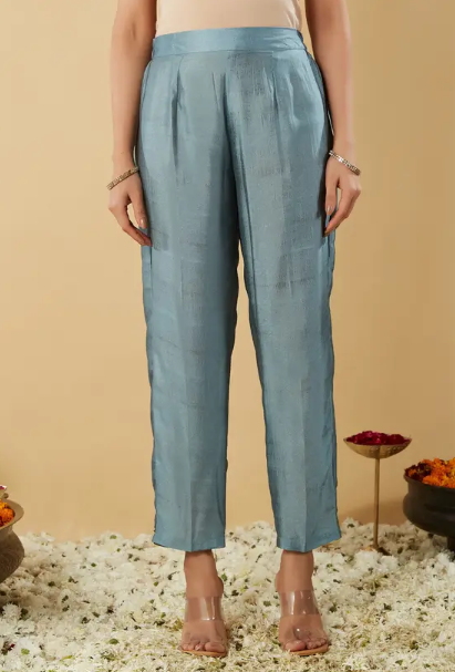 ✨ Women Silk Blend Kurta Pant Dupatta Set