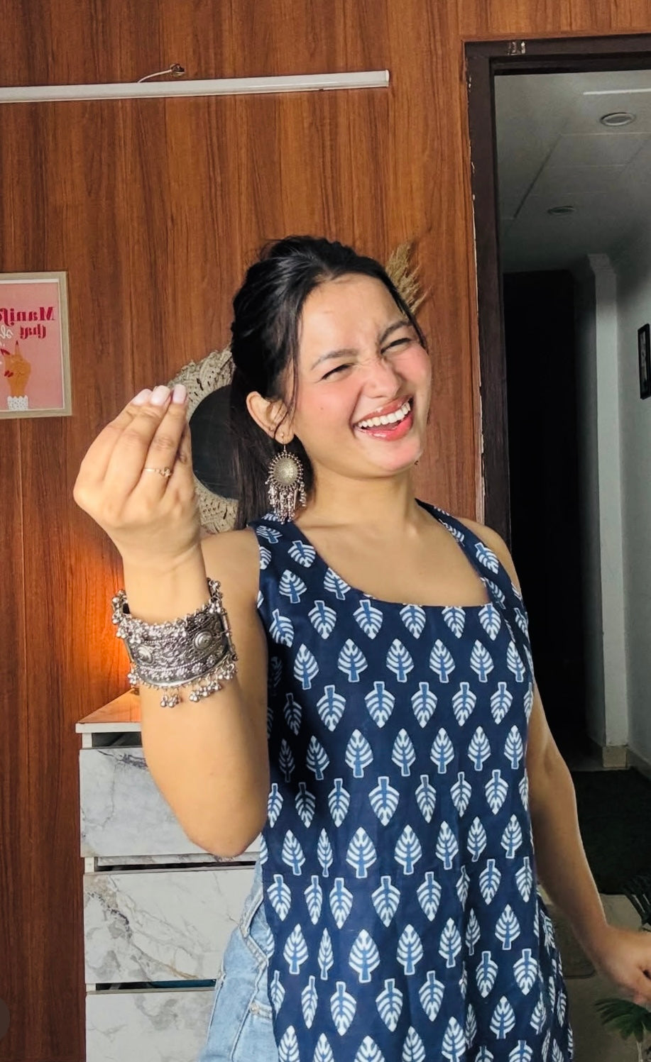 🌟 Backless Babe Top – Edition 1