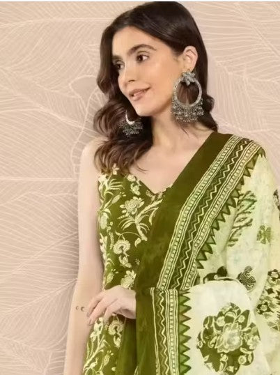 Women Printed Kurta and pant Set with Dupatta