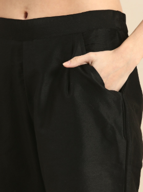 Black solid kurta set
