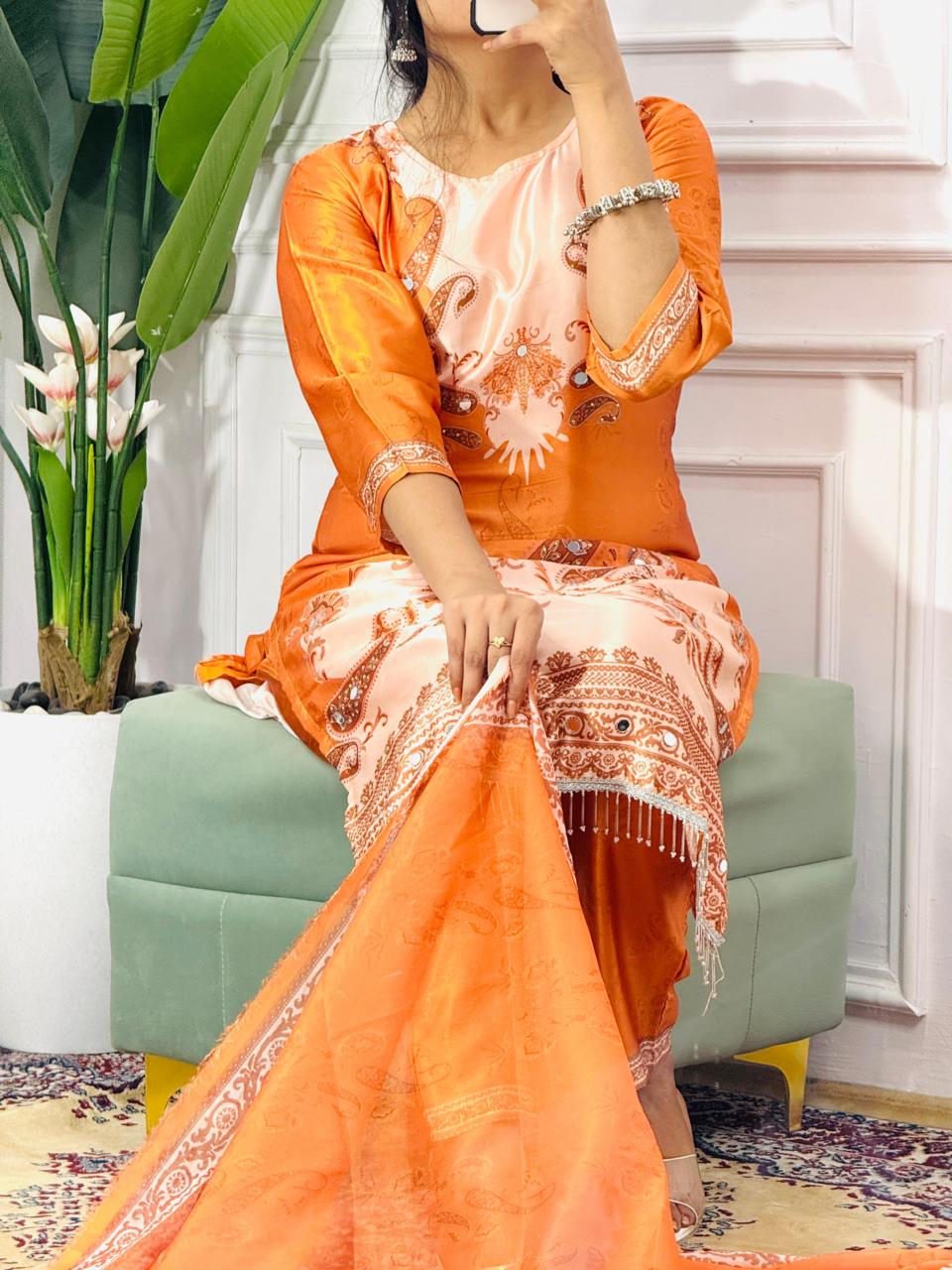 Noor Digital Print Kurti Set