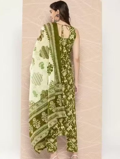 Women Printed Kurta and pant Set with Dupatta
