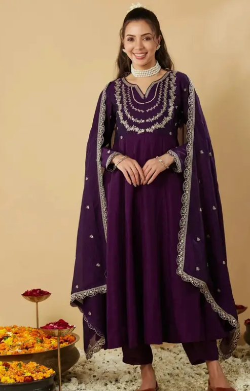 ✨ Women Silk Blend Kurta Pant Dupatta Set